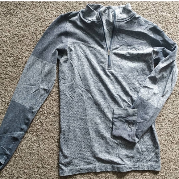 Nike quarter zip pullover - Picture 1 of 2